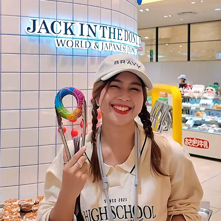 Saly Talon Pai Tour - Jack in the Donuts